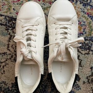 Kurt Geiger White Sneakers with Textured Fabric and Rubber Sole